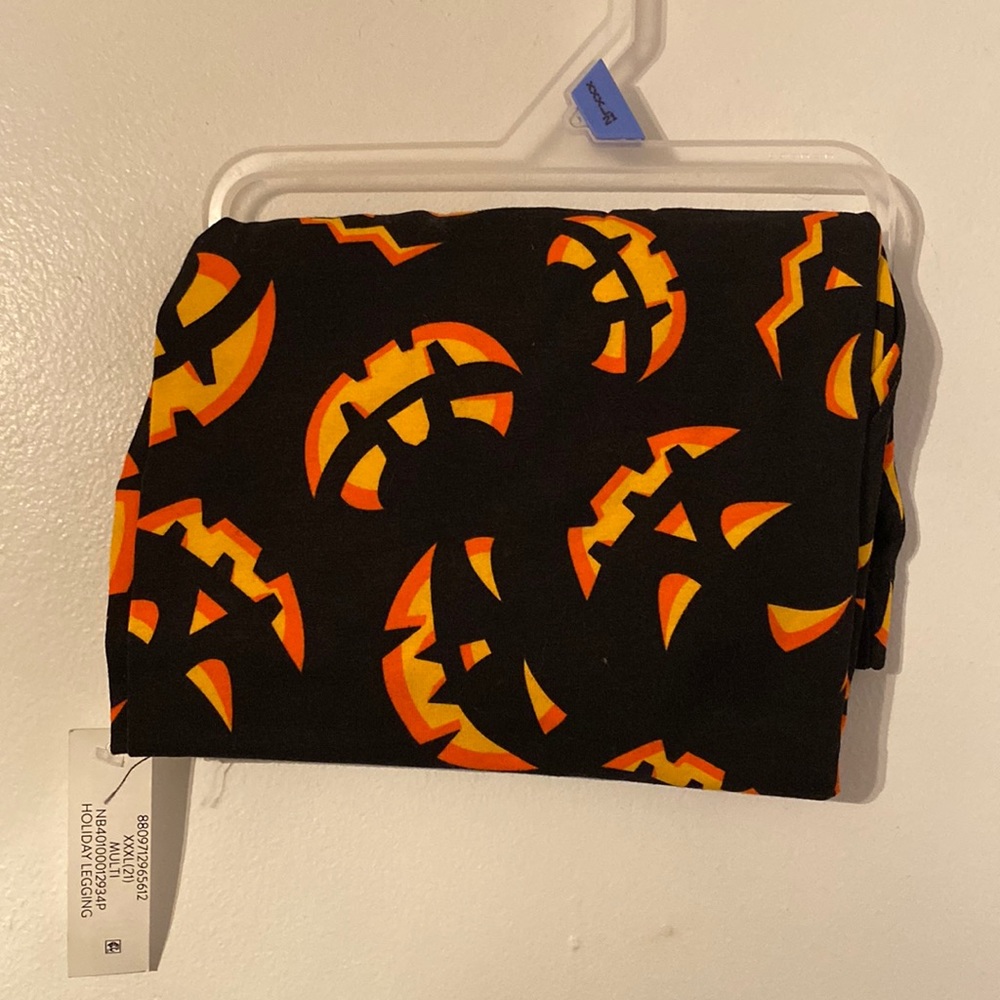 NWT Halloween 🎃 Leggings